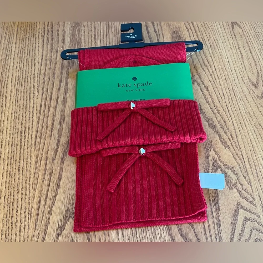 Kate Spade Red Hat & Scarf Set
